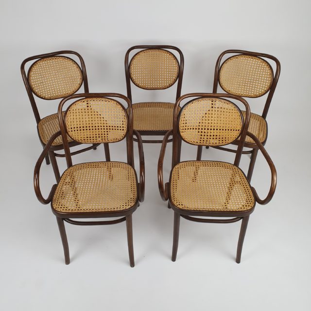 Thonet bentwood chair