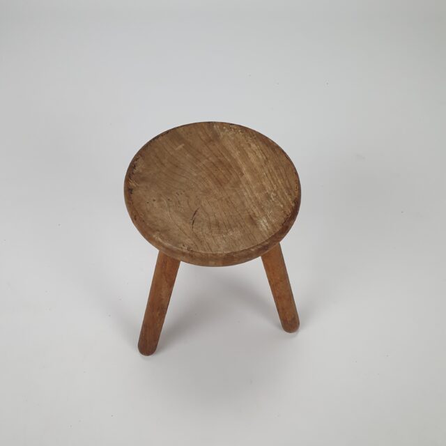oak tripod stool