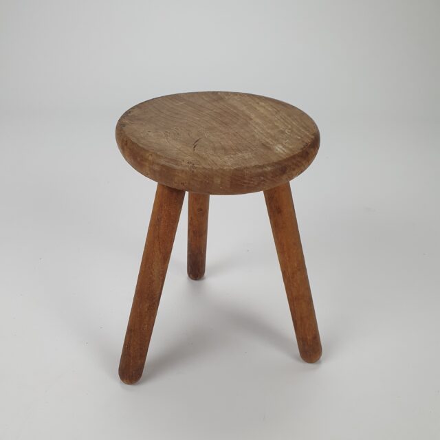 oak tripod stool