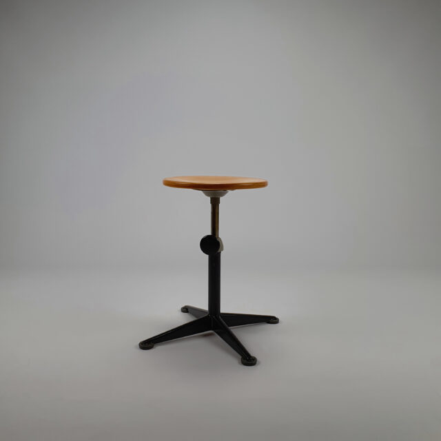 Atelier stool by Friso Kramer for Ahrend Cirkel's, 1960's