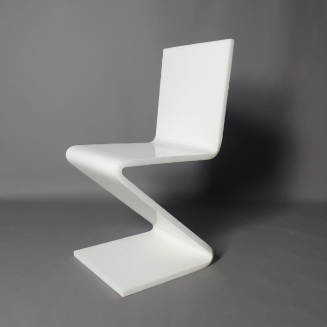 White zigzag chair inspired by Gerrit Rietveld, 1970's