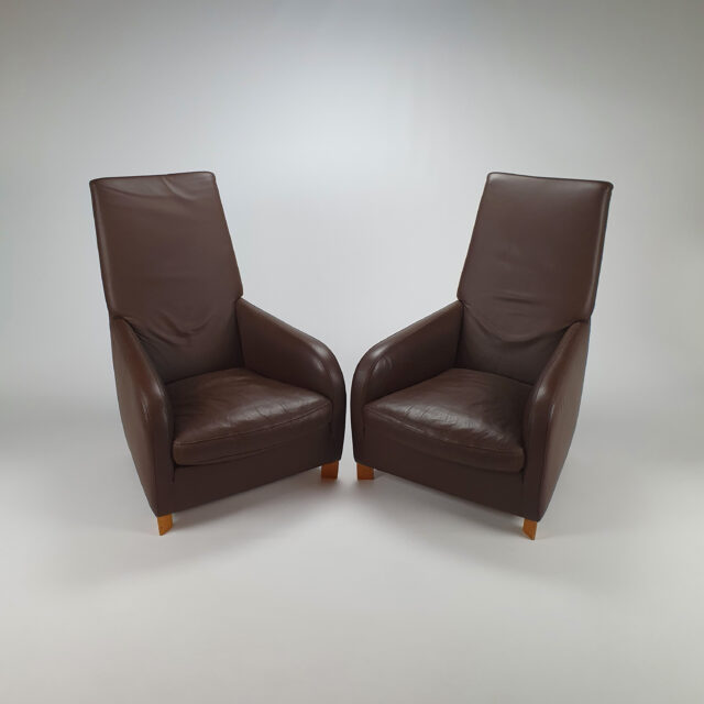 Set of 2 Italian leather lounge chairs by Molinari, 1990s