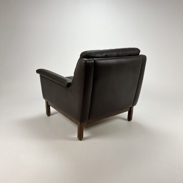 Mid Century Danish Design Leather Lounge Chair, 1960s