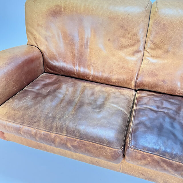 Italian Cognac Leather 2,5 Seats Fatboy Sofa by Molinari, 1980s