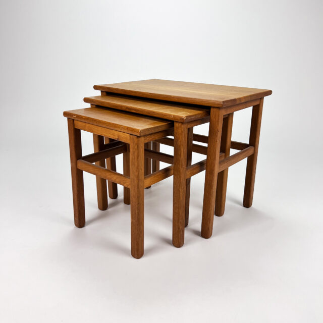 Mid Century Oak Modernist Nesting tables, 1960s