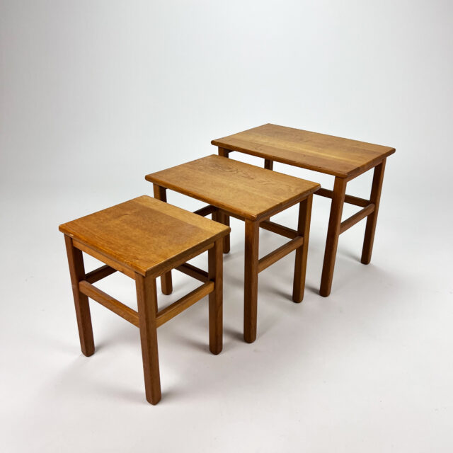 Mid Century Oak Modernist Nesting tables, 1960s