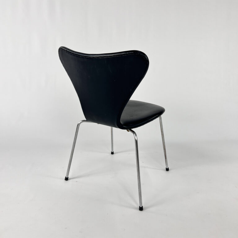 Butterfly Chair by Arne Jacobsen for Fritz Hansen, 1960s
