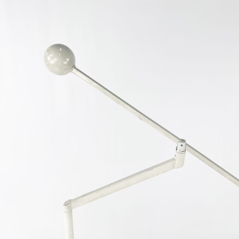 Postmodern Minimalistic Counterweight Balance Floor Lamp by Sölken Leuchten, 1980s
