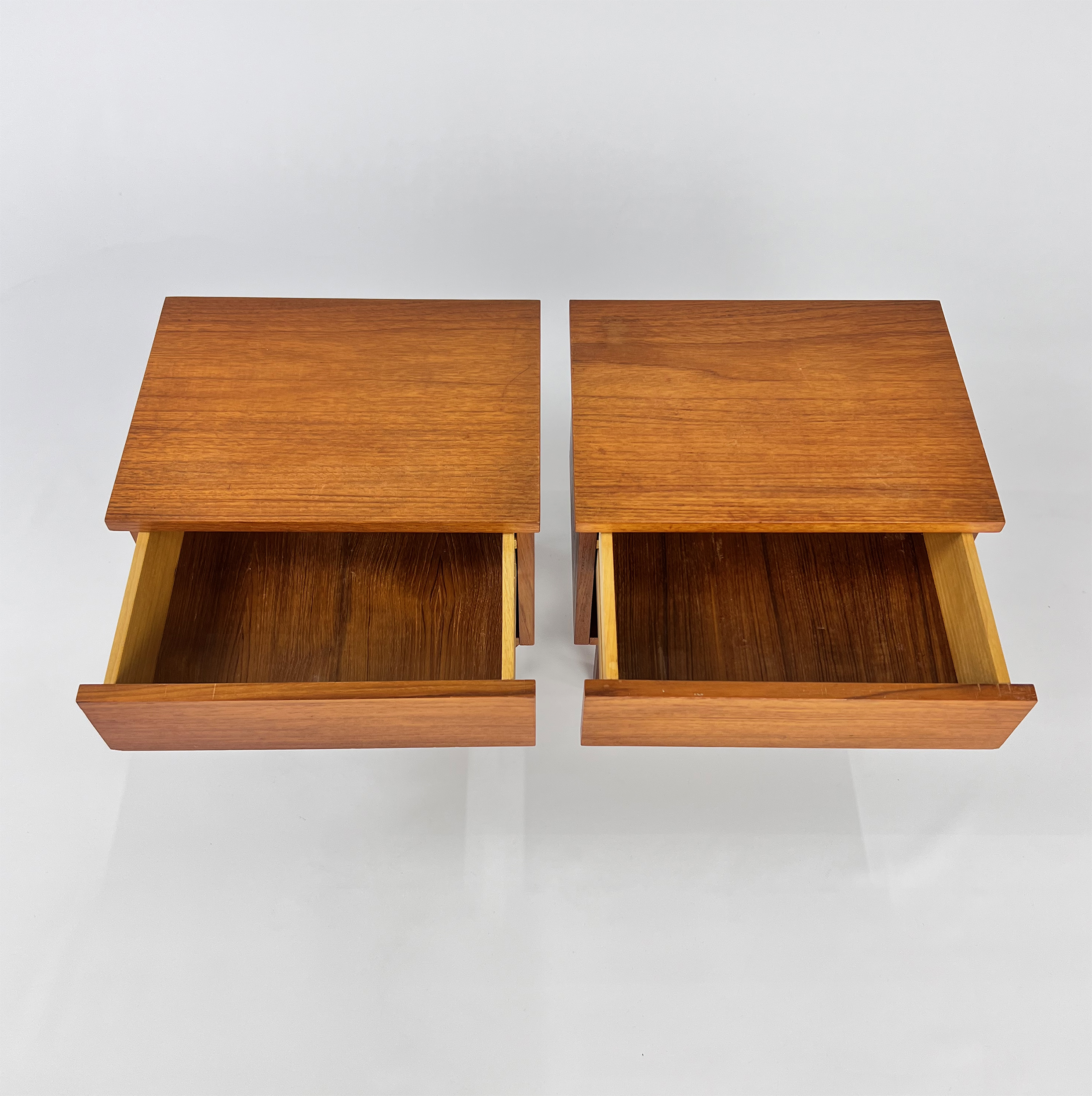 Mid Century Set of 2 Teak Bed Side Tables, 1960s
