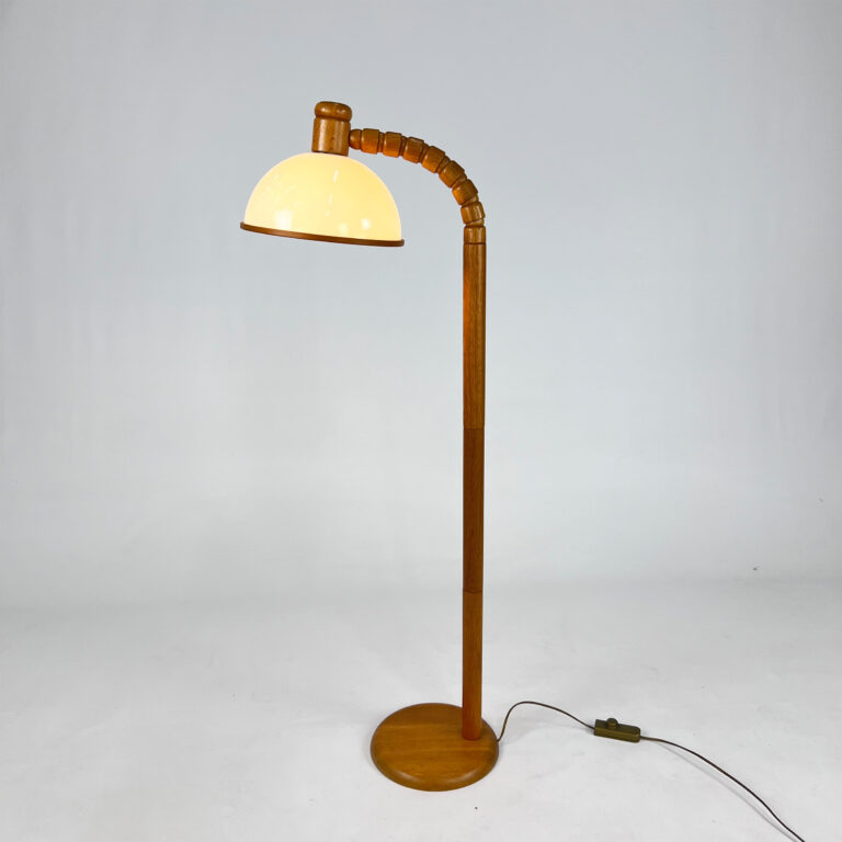Adjustable Pinewood Floorlamp by Steinhauer, 1970s