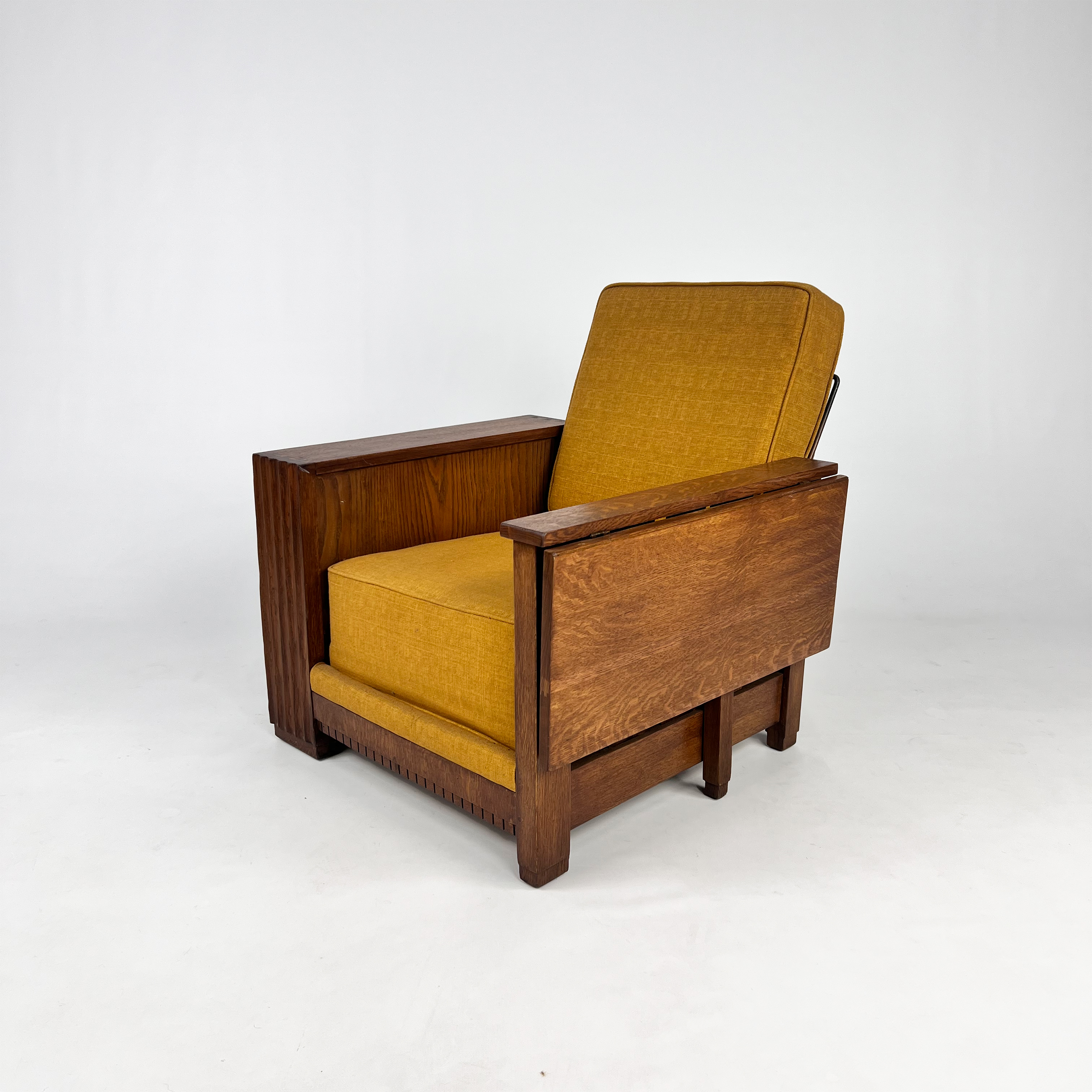 Ambrose Heals, Heal's & Son London, Oak Library Chair, 1920s