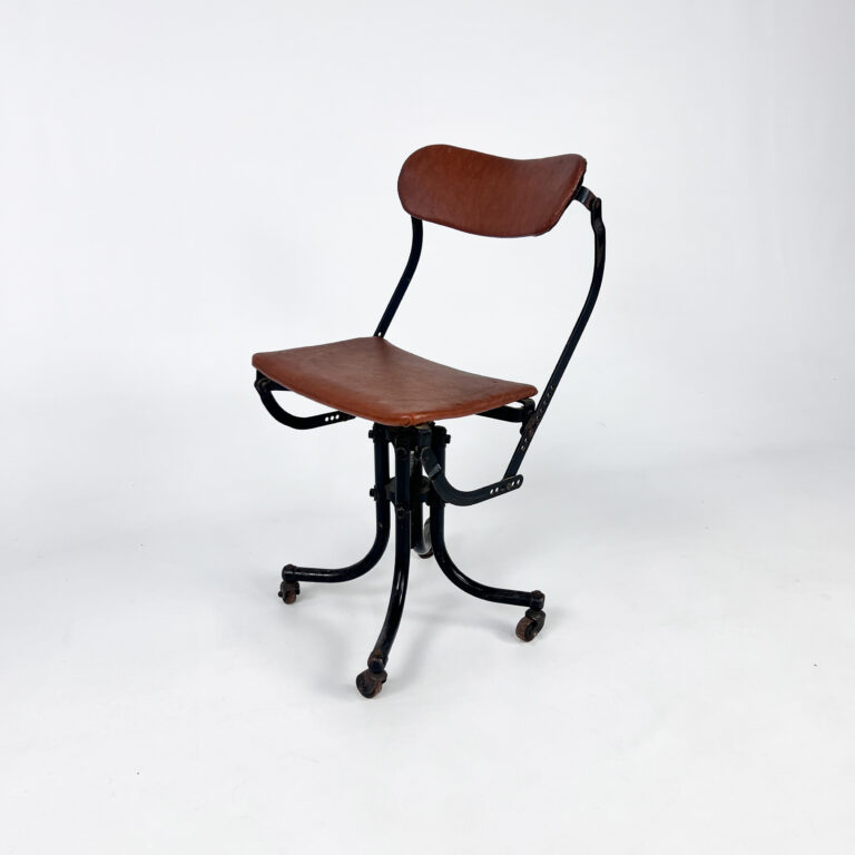 Ergonomic "Do More Chair" by Tan Sad for Ahrend, England, 1920s