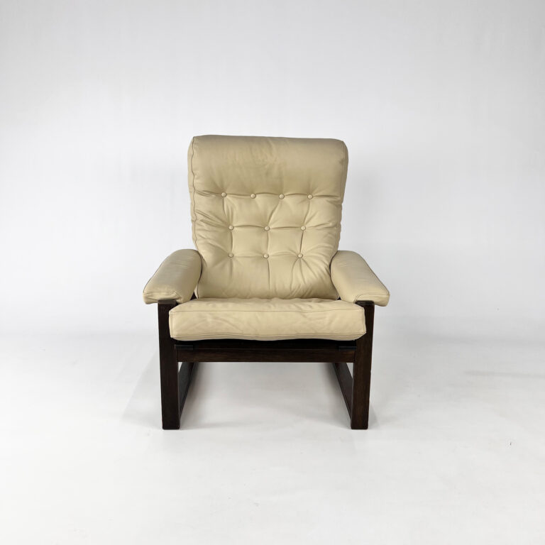 Scandinavian Leather and Oak and Birch Lounge Chair, 1960