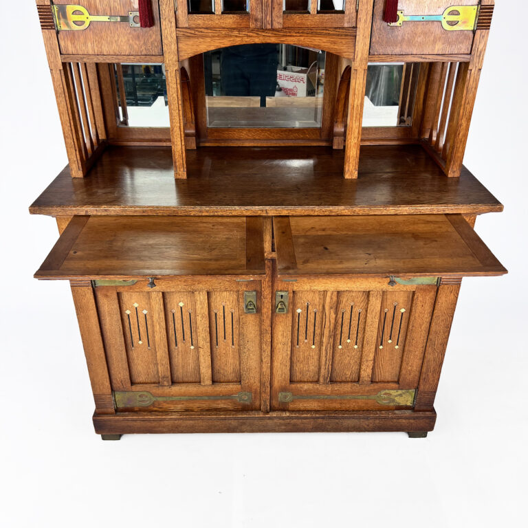 Art Nouveau Oak Cabinet, 1930s