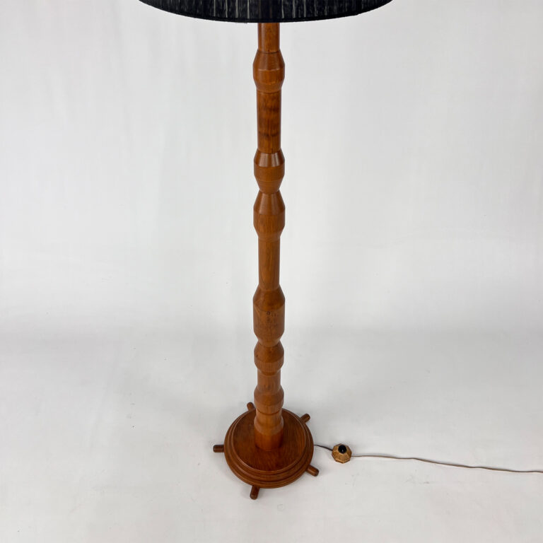 French Modernist Oak Floorlamp, 1960s