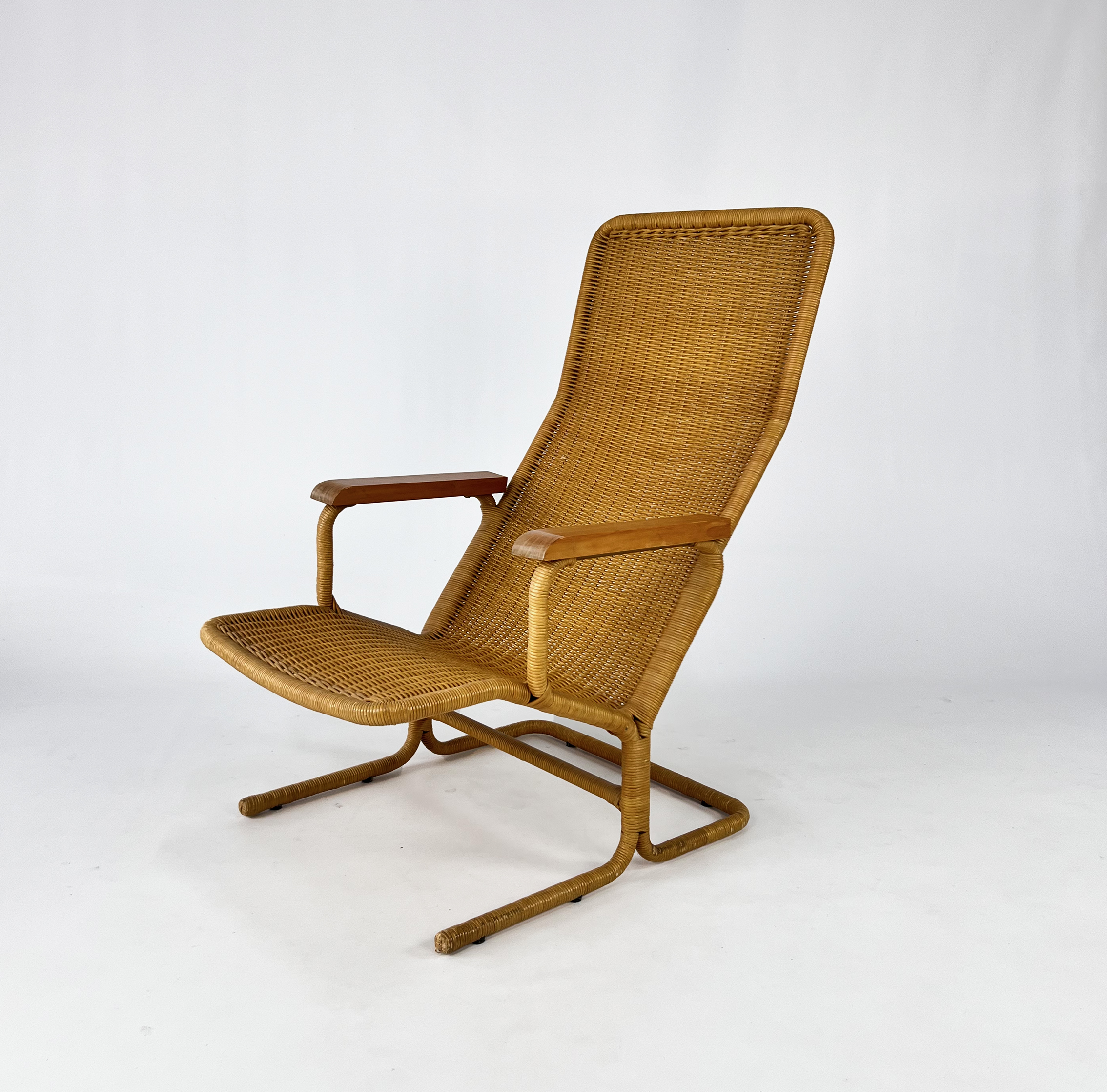 Mid Century Dutch Design Wicker Lounge Chair by Gebroeders Jonkers, 1960s