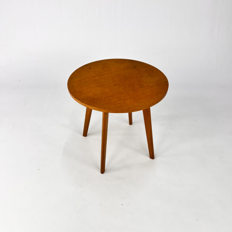 Modernist Dutch Oak Sidetable, 1950s