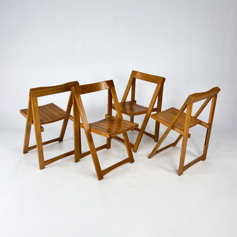 Set of 4 Pine Wood Folding Chairs, 1970s