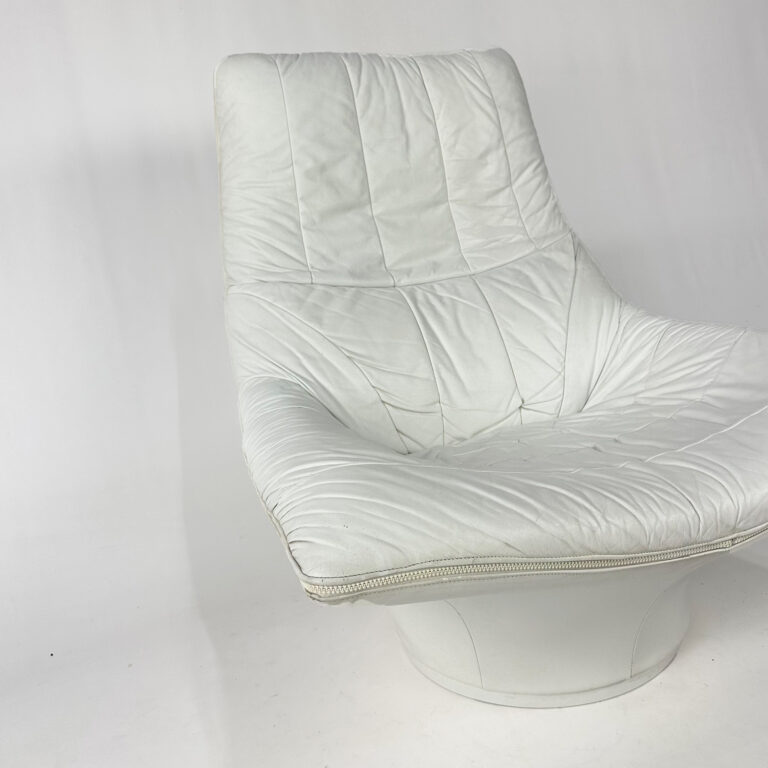 Lounge Chair by Jack Crebolder for Young International, Dutch Design, 1980s