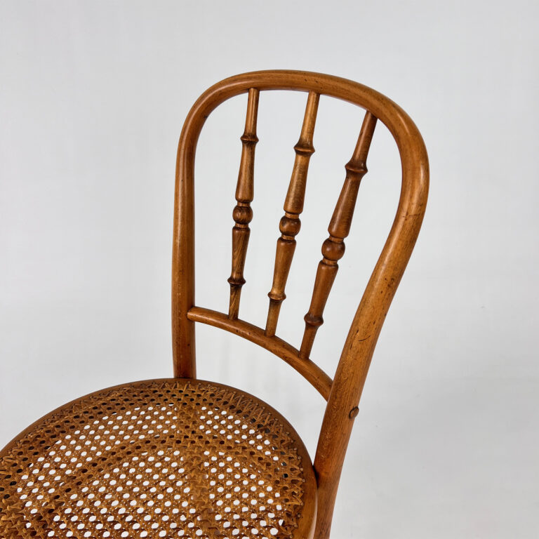 Bentwoord and Cane Thonet Chair, 1940s