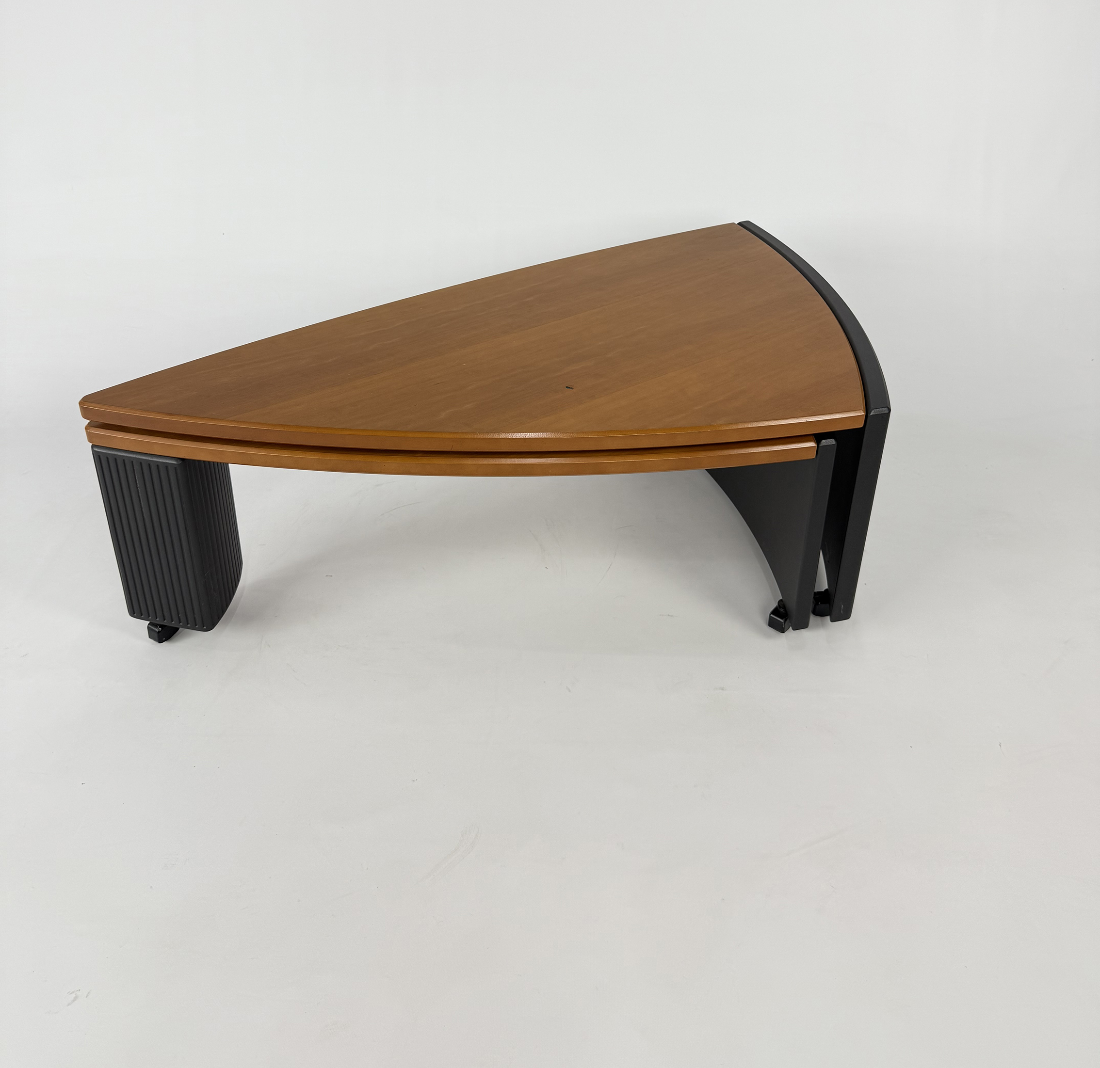 Postmodern Italian Extendable Coffee Table, 1990s