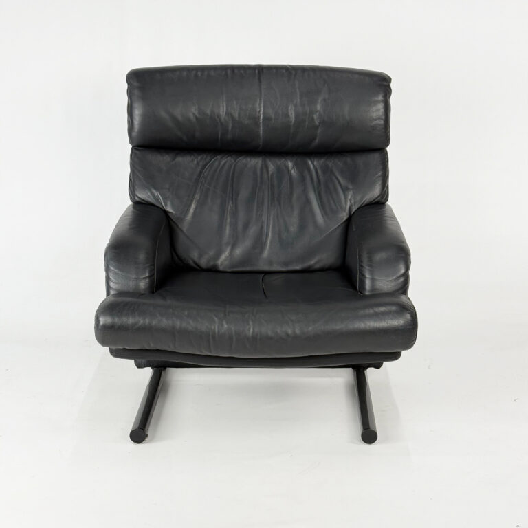 Set of Two Postmodern German Leather Lounge Chairs, 1990s