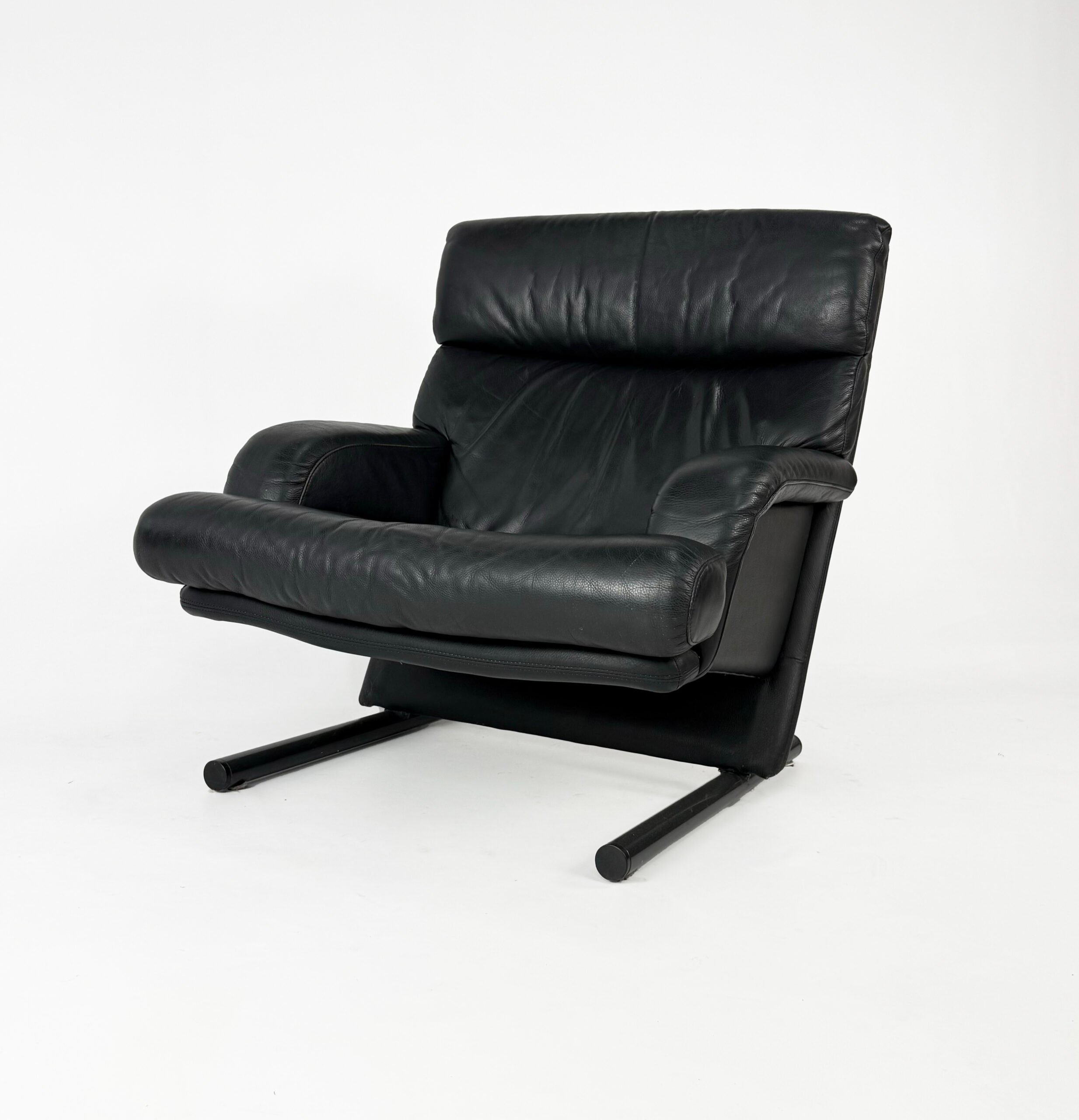 Set of Two Postmodern German Leather Lounge Chairs, 1990s