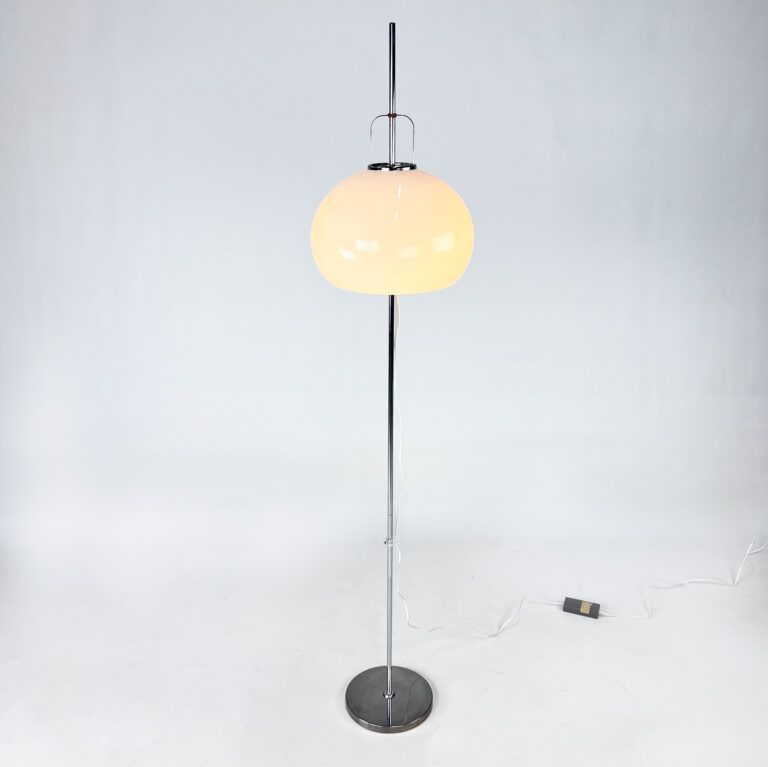 Mid Century Floorlamp "Lucerna" by Luigi Massoni for Guzzini, 1960s