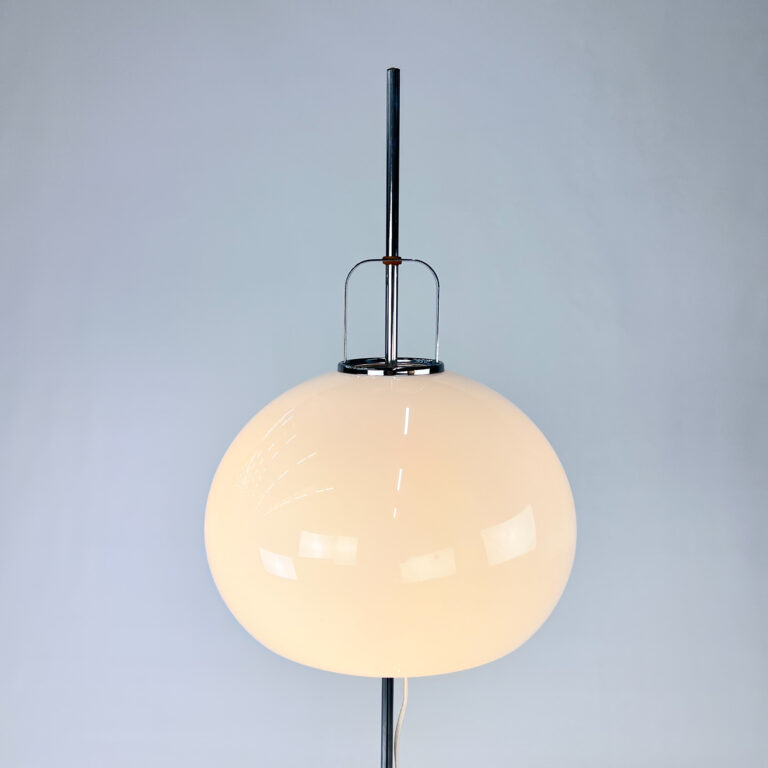 Mid Century Floorlamp "Lucerna" by Luigi Massoni for Guzzini, 1960s